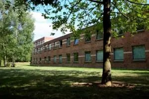 Bureau dans Lognes à louer - Photo de l’immeuble – Image 1 sur 8