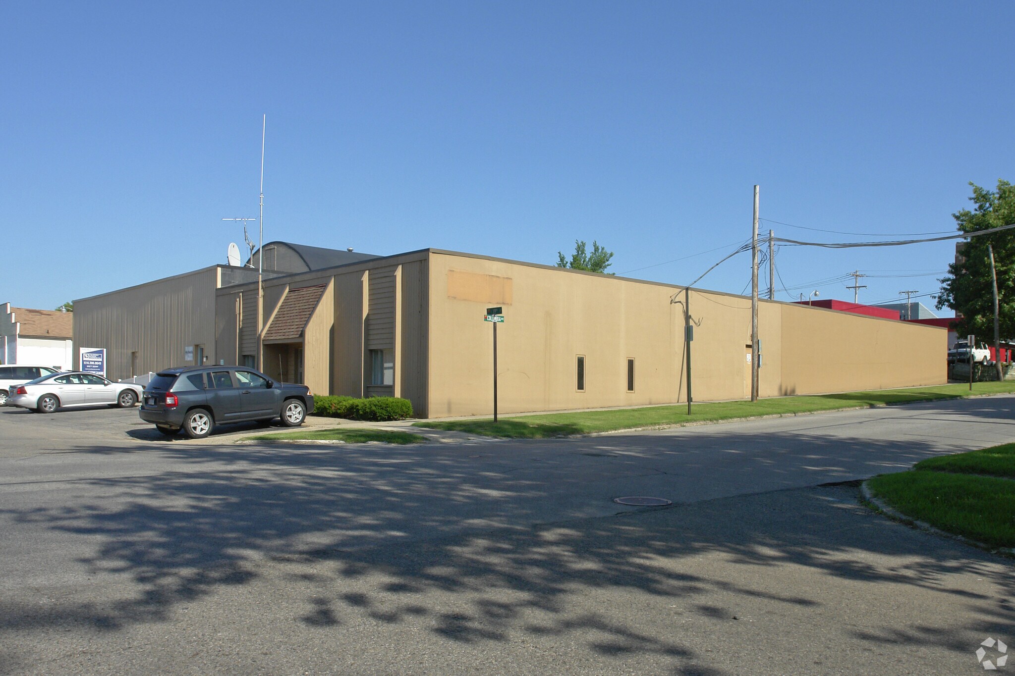 160 E 19th St, Holland, MI à louer Photo principale– Image 1 sur 4