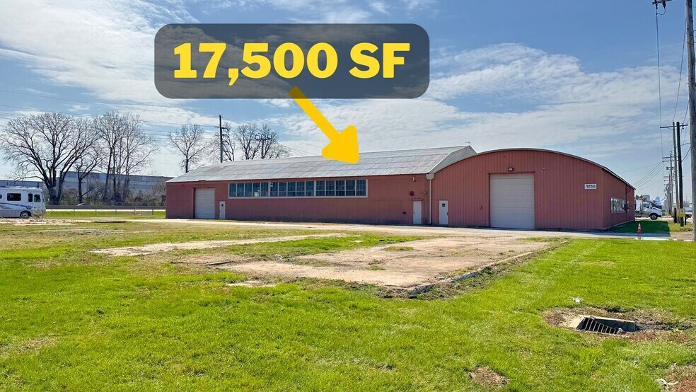 1250 W 1st St, Granite City, IL à louer - Photo de l’immeuble – Image 1 sur 8