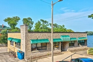 Plus de détails pour 130 E Madison St, Ottawa, IL - Bureau à vendre