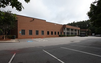 Plus de détails pour 1885 Beaver Ridge Cir, Norcross, GA - Industriel/Logistique à louer