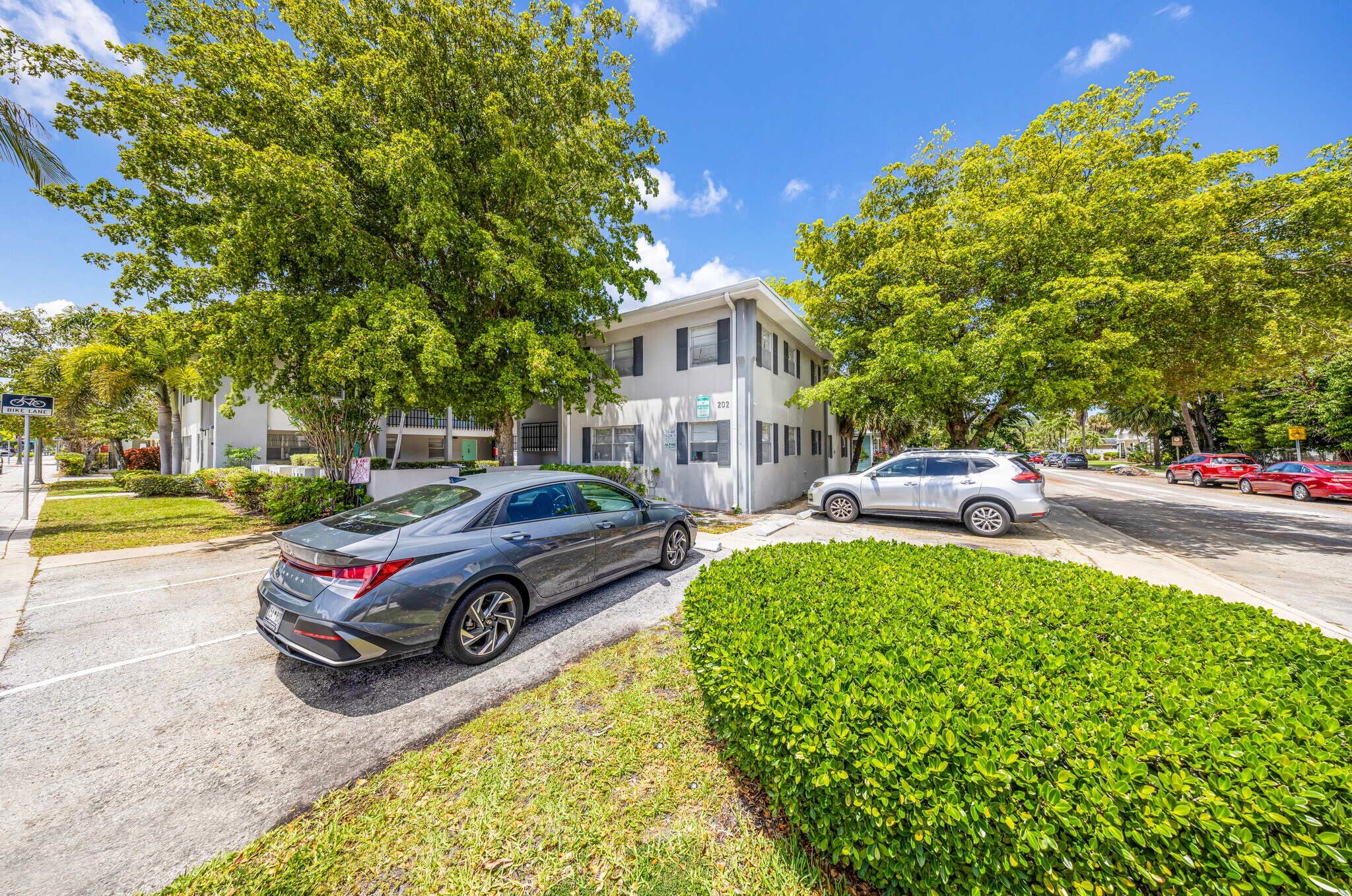 202 Lucerne Ave, Lake Worth, FL à vendre Photo principale– Image 1 sur 28