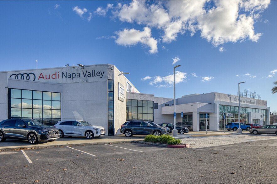 2855 Auto Mall Pky, Fairfield, CA à vendre - Photo de l’immeuble – Image 3 sur 6