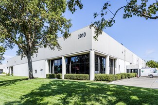 Plus de détails pour 3910-3920 Seaport Blvd, West Sacramento, CA - Industriel/Logistique à louer