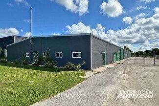 Plus de détails pour 6805 33rd St E, Sarasota, FL - Industriel/Logistique à louer