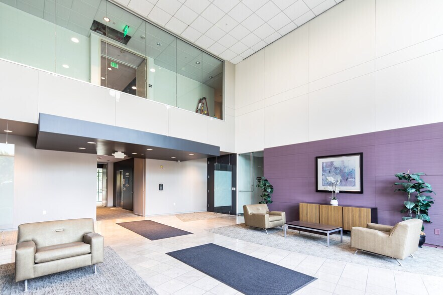 5960 Inglewood Dr, Pleasanton, CA à louer - Hall d’entrée – Image 3 sur 6