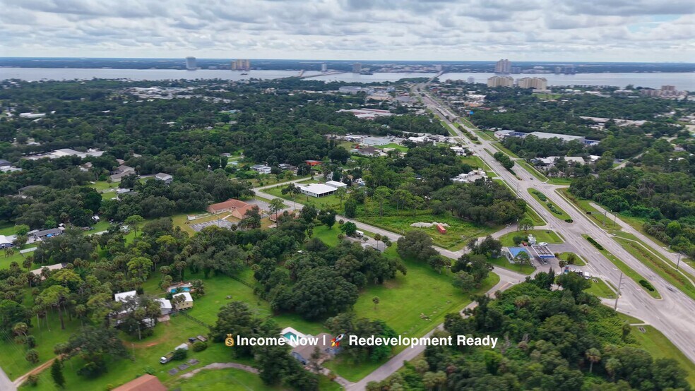 308 Evergreen Rd, North Fort Myers, FL à vendre - Vidéo sur l’annonce professionnelle – Image 2 sur 6