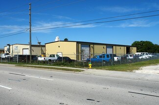 Plus de détails pour 4143 118th Ave N, Clearwater, FL - Industriel/Logistique à louer