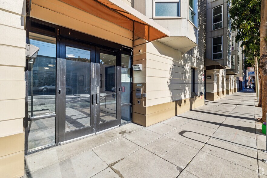 1028 Howard St, San Francisco, CA à louer - Photo de l’immeuble – Image 2 sur 24