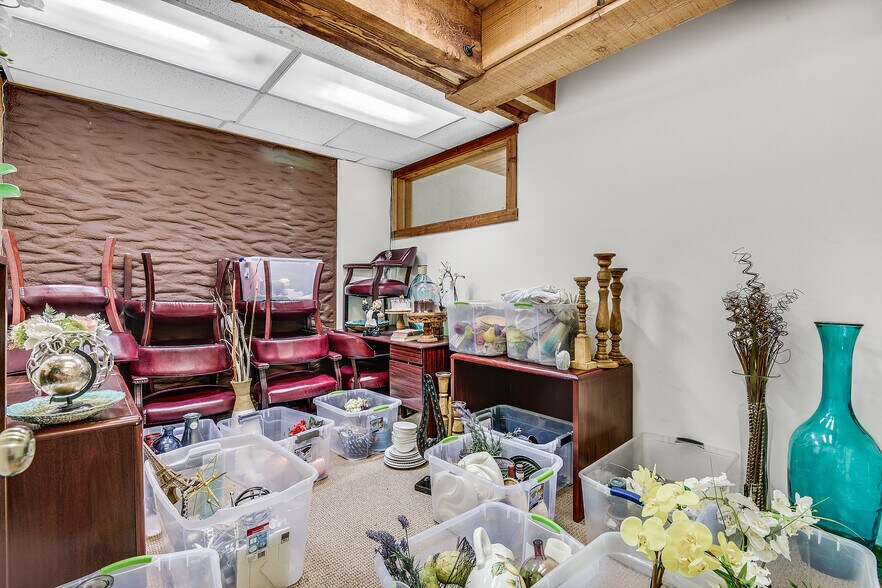 43213 Mission Blvd, Fremont, CA à vendre - Photo intérieure – Image 2 sur 24