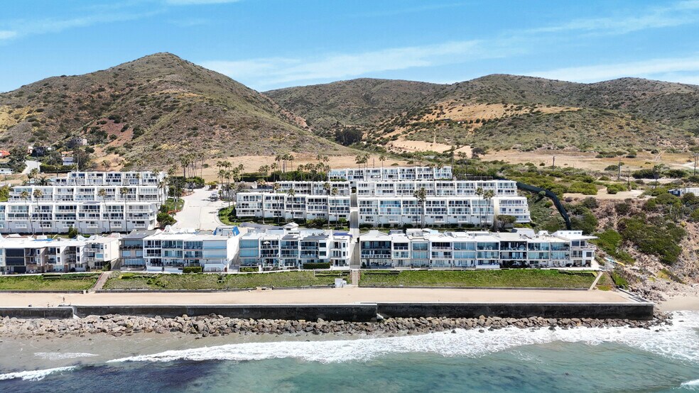11914 Beach Club Way, Malibu, CA à vendre - Photo de l’immeuble – Image 3 sur 58