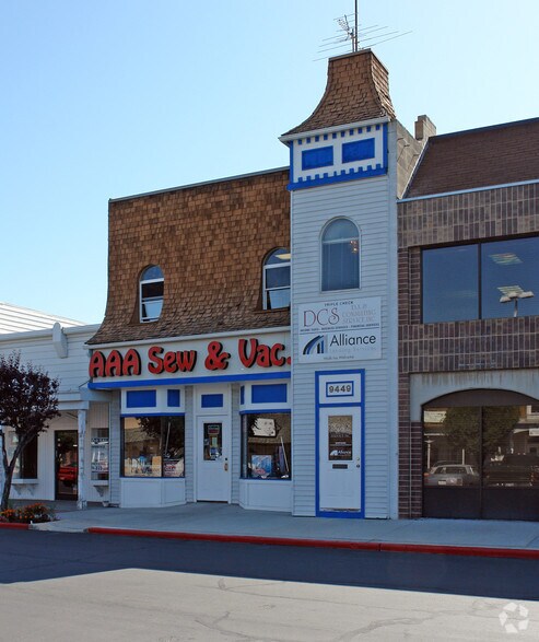 9449 S Union Sq, Sandy, UT à louer - Photo de l’immeuble – Image 2 sur 2