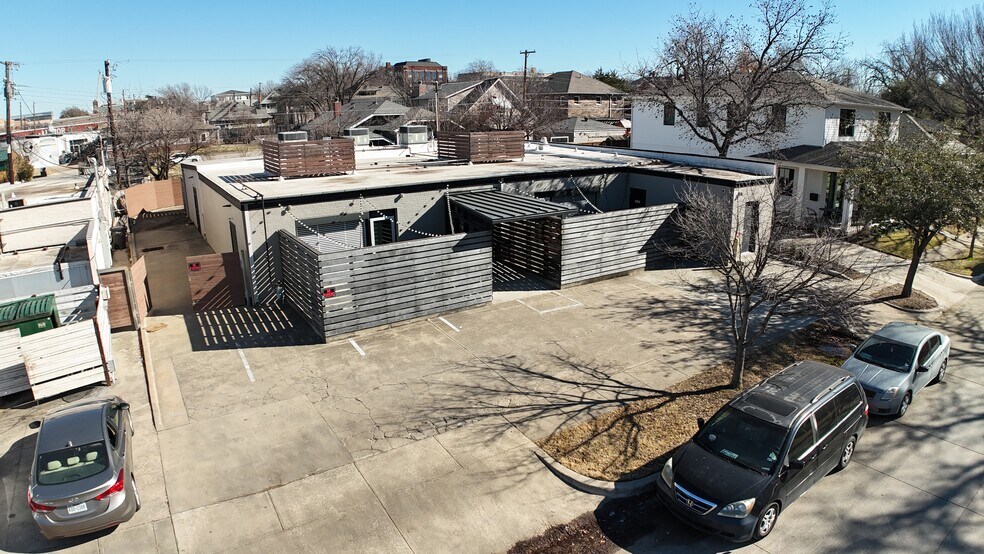 1309 S Adams St, Fort Worth, TX à vendre - Photo de l’immeuble – Image 3 sur 17