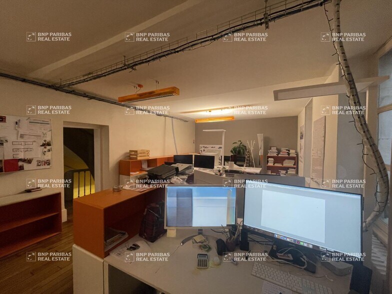 Bureau dans Orléans à vendre - Photo intérieure – Image 2 sur 9