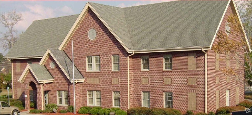 280 Commonwealth Dr, Greenville, SC à vendre - Photo de l’immeuble – Image 3 sur 21