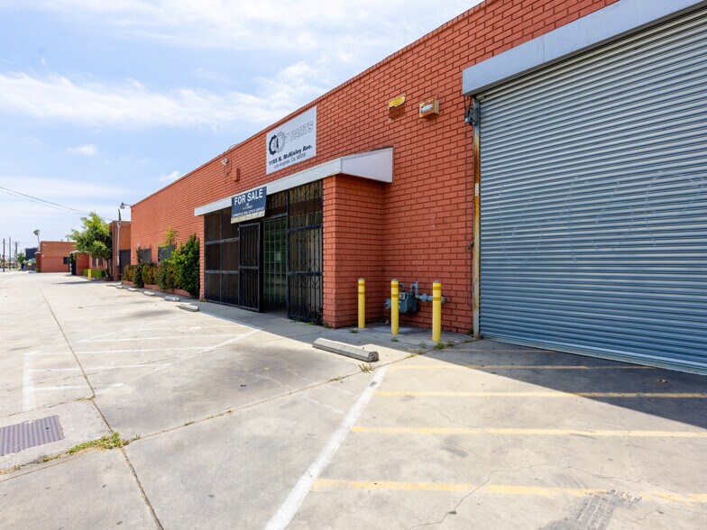 1155 N McKinley Ave, Compton, CA à vendre - Photo intérieure – Image 2 sur 32
