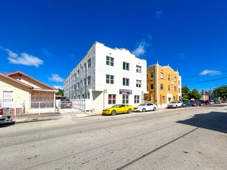 Plus de détails pour 1051 NW 2nd St, Miami, FL - Logement à vendre
