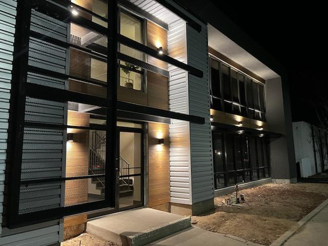 575 E Plumb Ln, Reno, NV à louer - Photo de l’immeuble – Image 3 sur 9