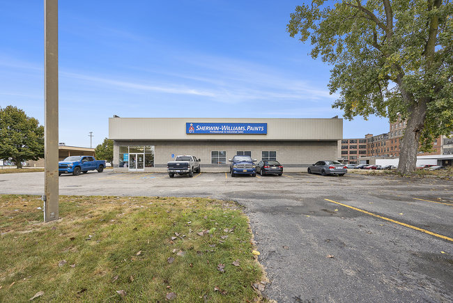 440 Cesar E Chavez Ave SW, Grand Rapids, MI à vendre - Photo de l’immeuble – Image 3 sur 3