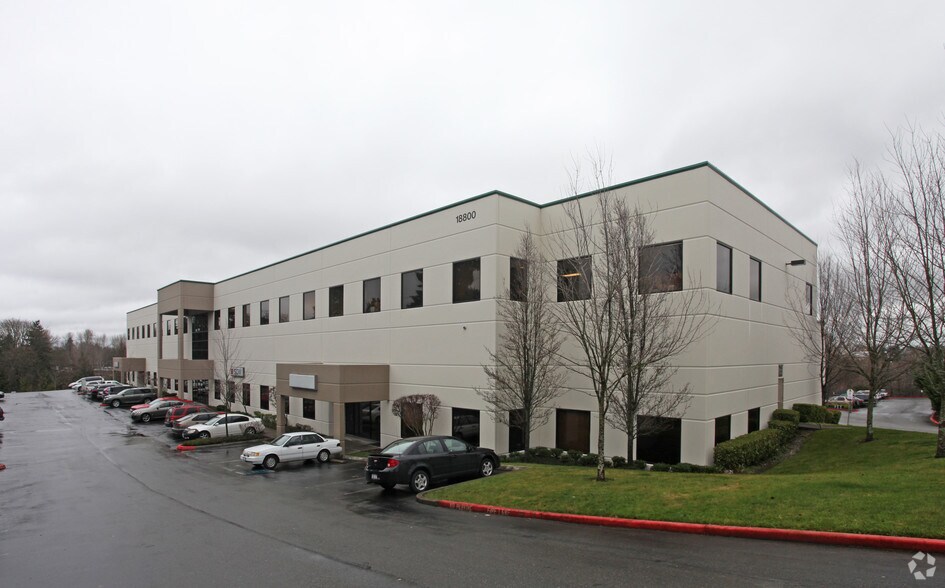 18800 8th Ave S, Seatac, WA à louer - Photo principale – Image 1 sur 4