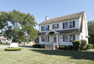 Plus de détails pour 142 Oak Tree Ave, South Plainfield, NJ - Bureau à louer