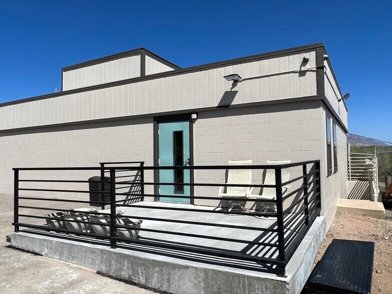 845 W Moreno Ave, Colorado Springs, CO à vendre - Photo principale – Image 2 sur 28