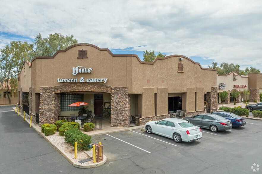 909-975 E Elliot Rd, Tempe, AZ à louer - Photo de l’immeuble – Image 3 sur 7