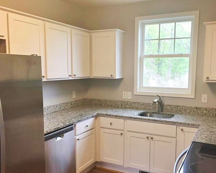 1214 Easy St, Woodbridge, VA à louer - Photo intérieure – Image 2 sur 3