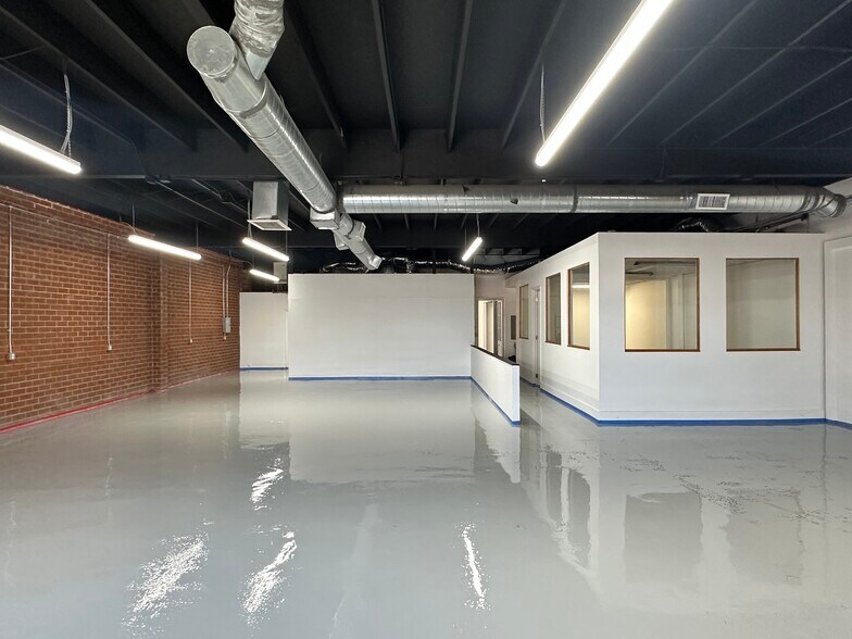 107-111 Sierra St, El Segundo, CA à louer - Photo de l’immeuble – Image 2 sur 11