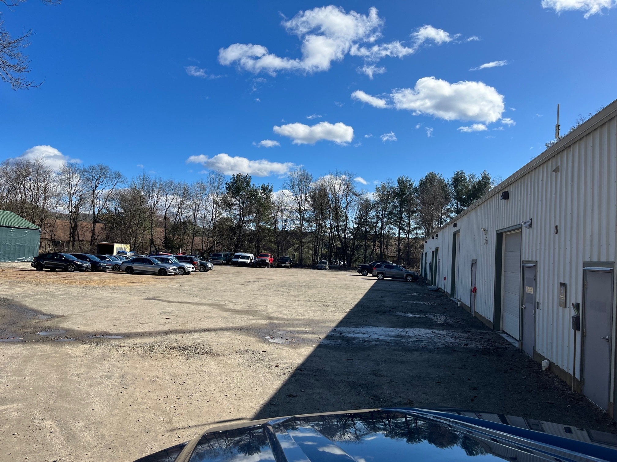 65 Kingsbury Ave, Tolland, CT à louer Photo principale– Image 1 sur 9