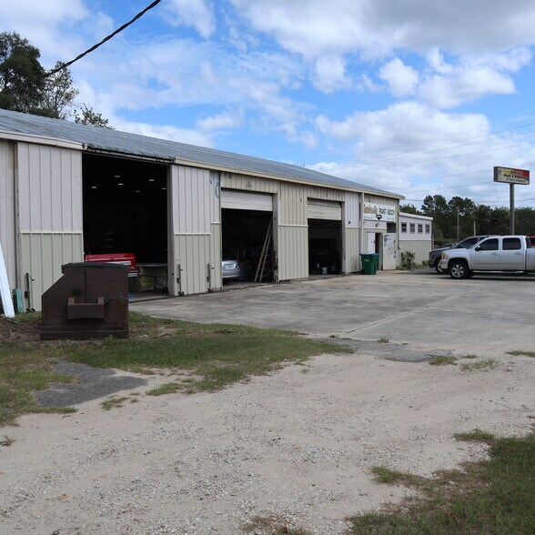 3618 Crawfordville Rd, Tallahassee, FL à louer - Photo de l’immeuble – Image 3 sur 24