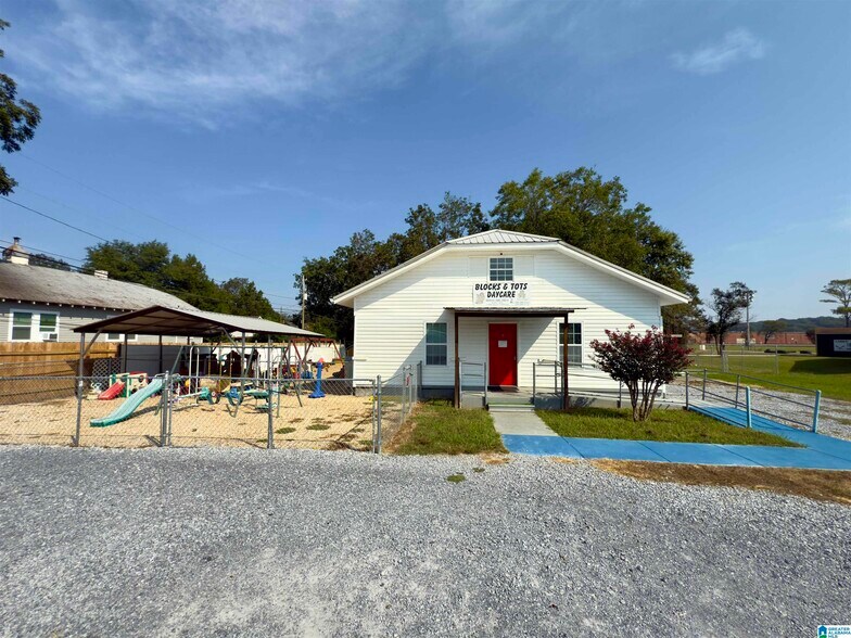 510 9th St, Sylacauga, AL à vendre - Photo de l’immeuble – Image 3 sur 14