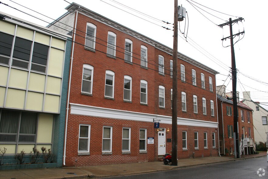 121 Cathedral St, Annapolis, MD à louer - Photo de l’immeuble – Image 3 sur 10