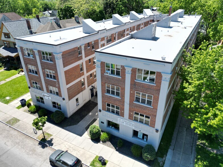 400 Elmwood Ave, Buffalo, NY à vendre - Photo de l’immeuble – Image 2 sur 28