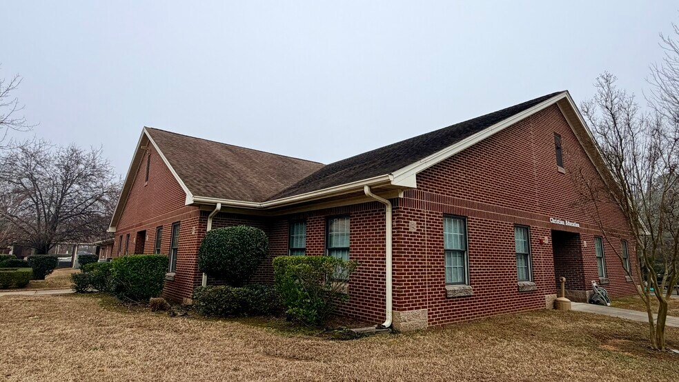 9113 Blair Rd, Mint Hill, NC à louer - Photo de l’immeuble – Image 2 sur 29