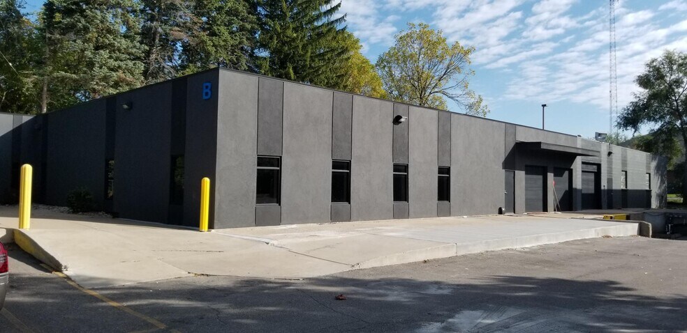 265 S Harris Rd, Ypsilanti, MI à louer - Photo de l’immeuble – Image 3 sur 6