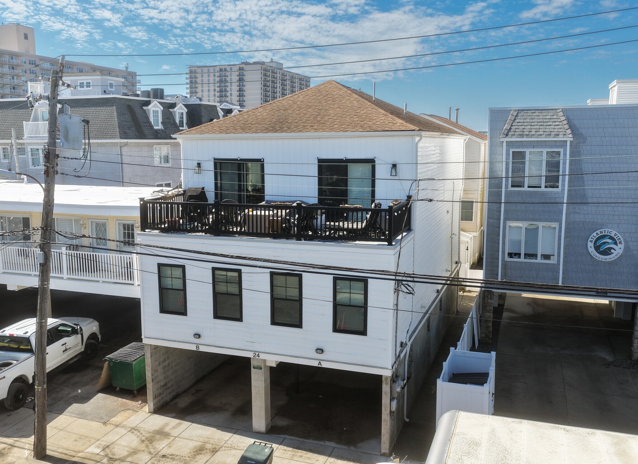 24 S Washington Ave, Margate City, NJ à vendre Photo principale– Image 1 sur 19
