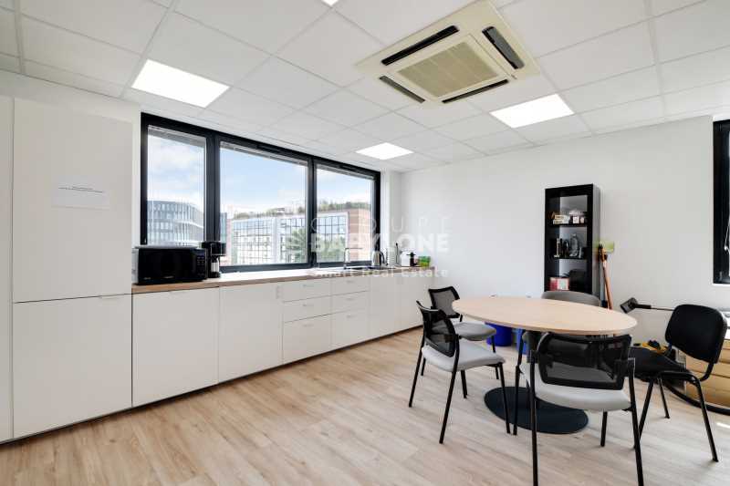 16 Rue Jean Jacques Rousseau, Issy-les-Moulineaux à louer - Photo intérieure – Image 3 sur 14