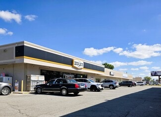Plus de détails pour 3300 Broadway St, Mount Vernon, IL - Local commercial à louer