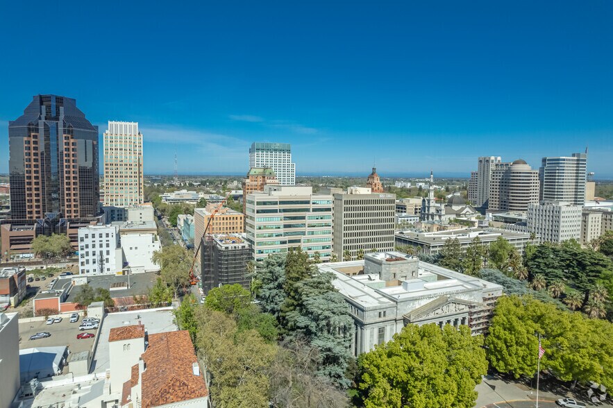 915 L St, Sacramento, CA à louer - Photo de l’immeuble – Image 1 sur 2