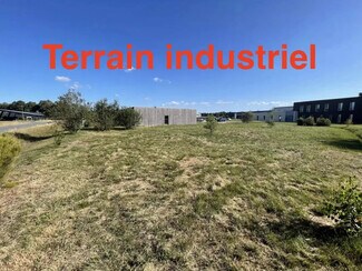Plus de détails pour Terrain à vendre