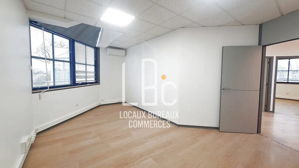 Bureau dans Sautron à louer - Photo de l’immeuble – Image 3 sur 7