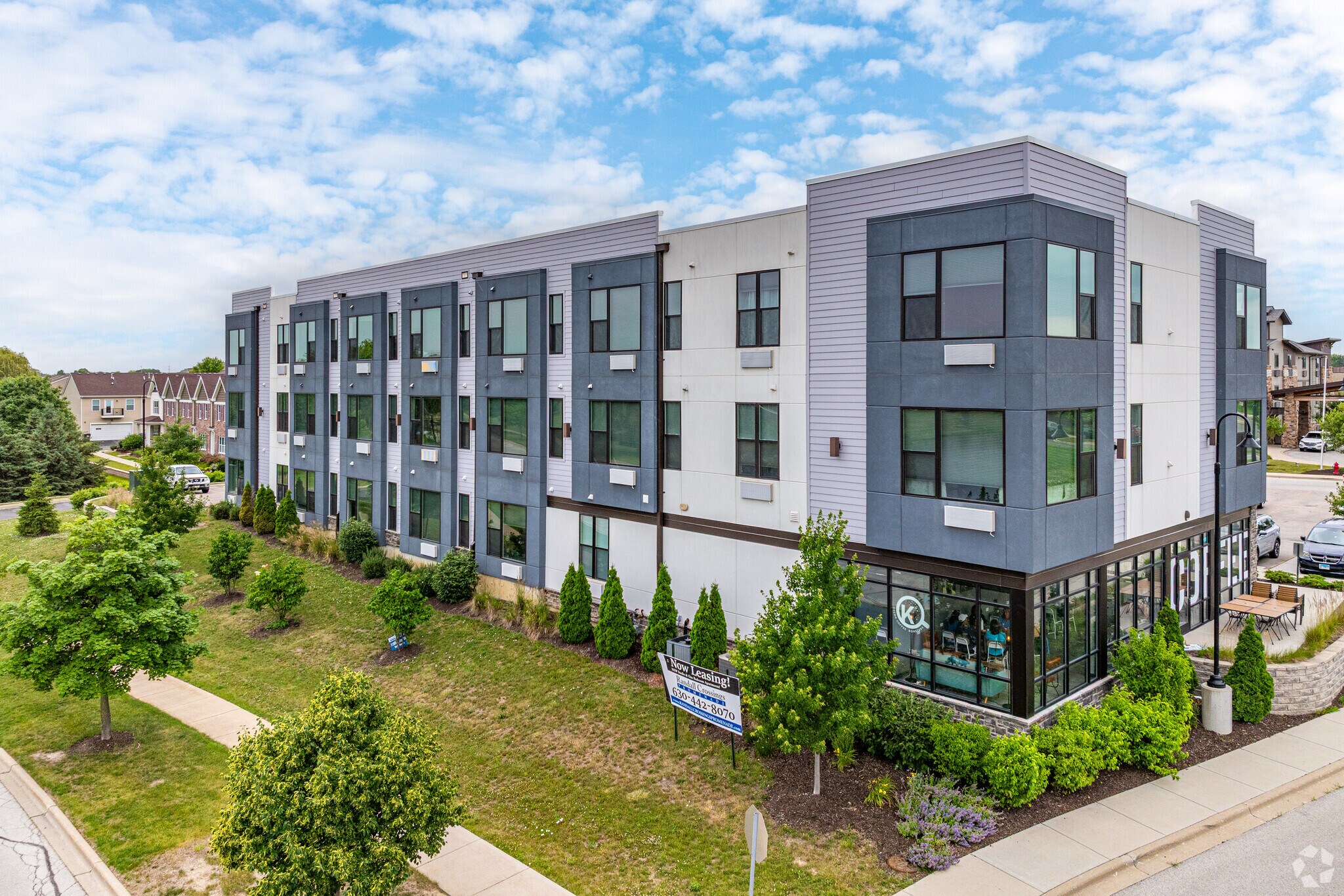 1109 Ritter St, North Aurora, IL à louer Photo de l’immeuble– Image 1 sur 16