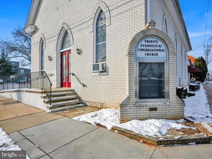 100 New Haven St, Mount Joy, PA à vendre - Photo de l’immeuble – Image 3 sur 43