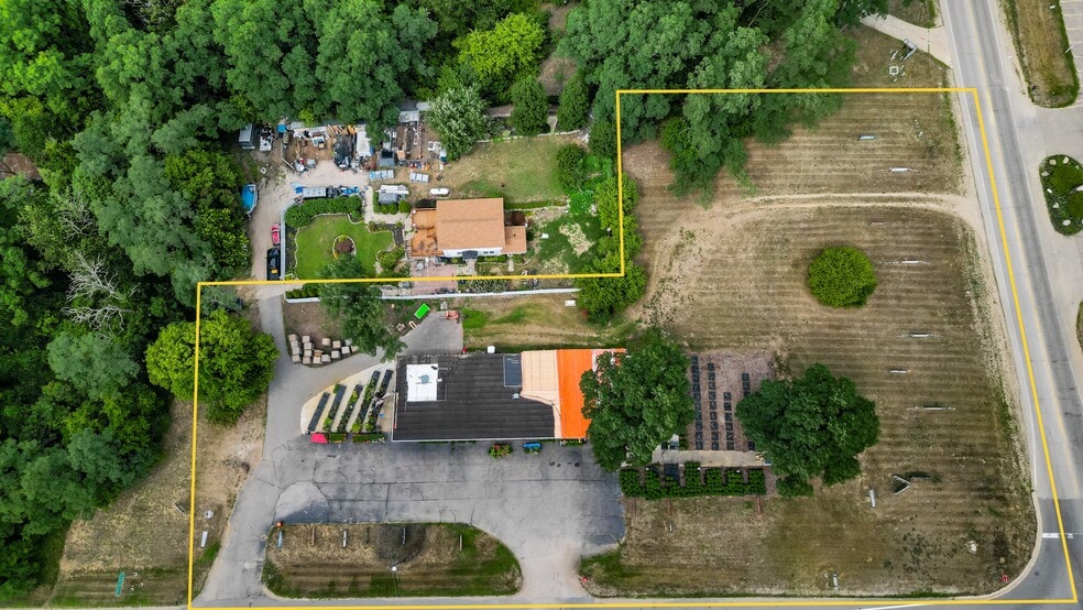 6821 124th Ave, Fennville, MI à vendre - Aérien – Image 2 sur 7
