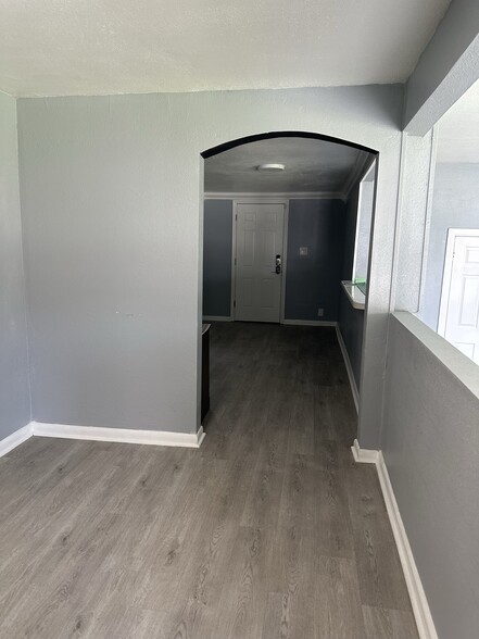 5636 Kennedy Hills Dr, Seffner, FL à vendre - Photo de l’immeuble – Image 3 sur 21