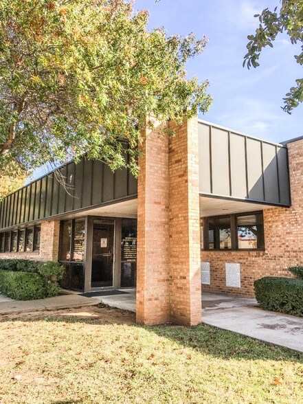 1601 9th St, Wichita Falls, TX à vendre - Photo de l’immeuble – Image 2 sur 81