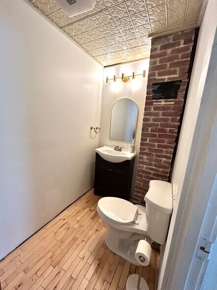 111 Main St, Winterport, ME à vendre - Autre – Image 3 sur 8