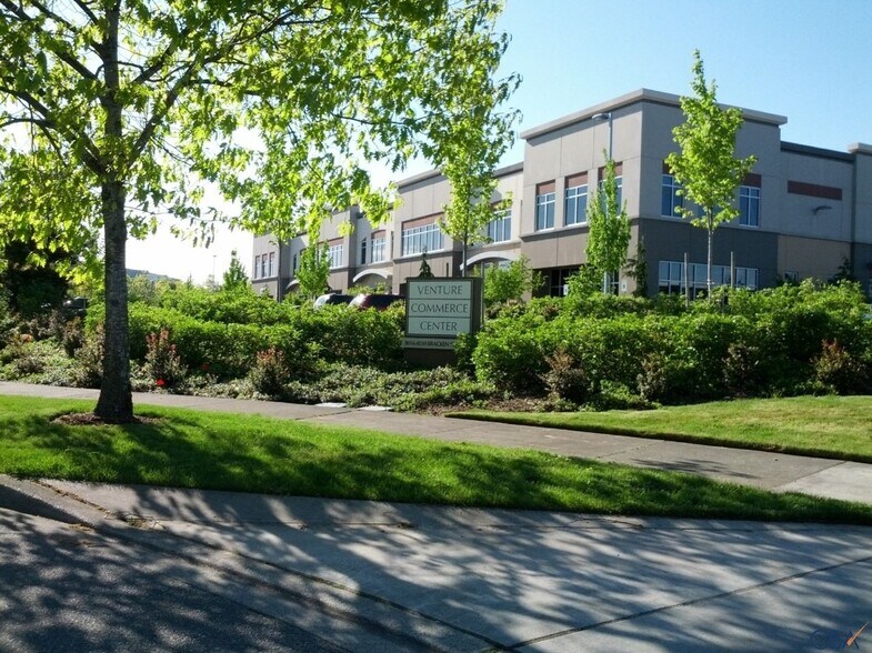 8026 Bracken Pl SE, Snoqualmie, WA à vendre - Photo de l’immeuble – Image 2 sur 2