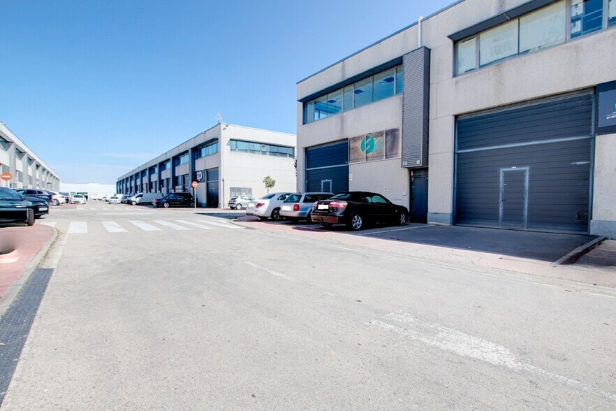 Industriel/Logistique dans Meco, Madrid à vendre - Photo de l’immeuble – Image 1 sur 4